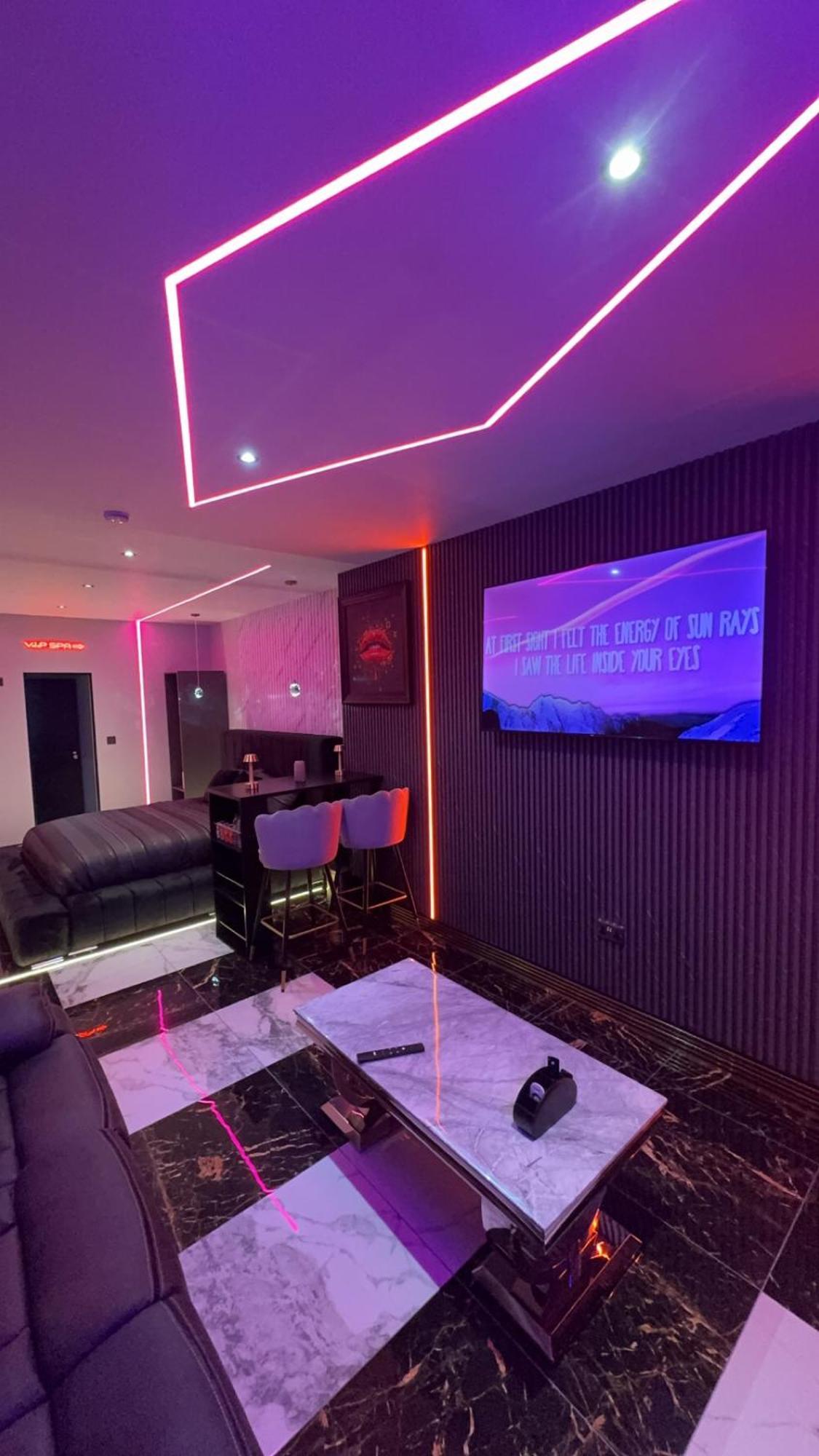 Highfield Private Spa Apartment Bradford  Extérieur photo