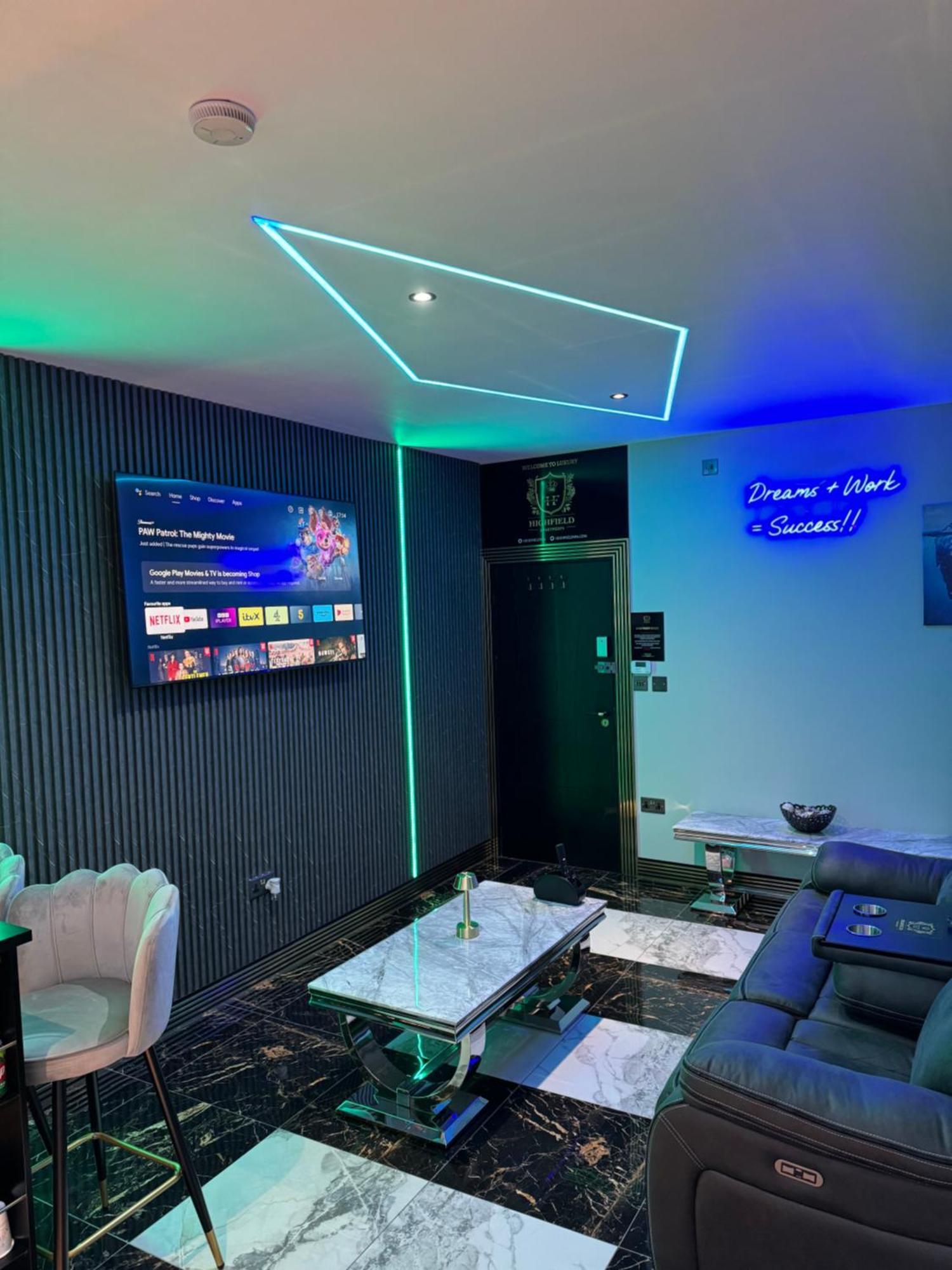 Highfield Private Spa Apartment Bradford  Extérieur photo
