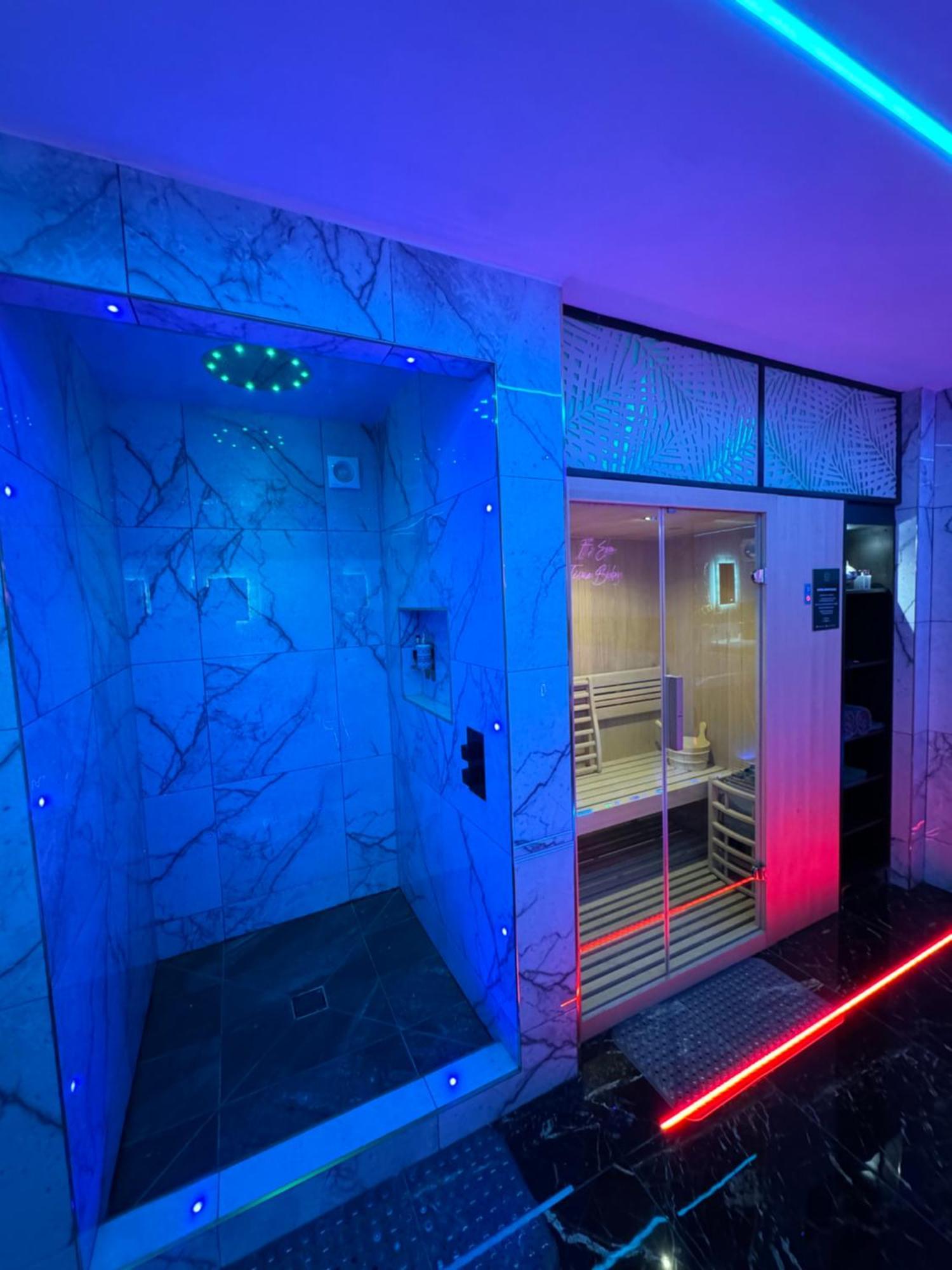 Highfield Private Spa Apartment Bradford  Extérieur photo
